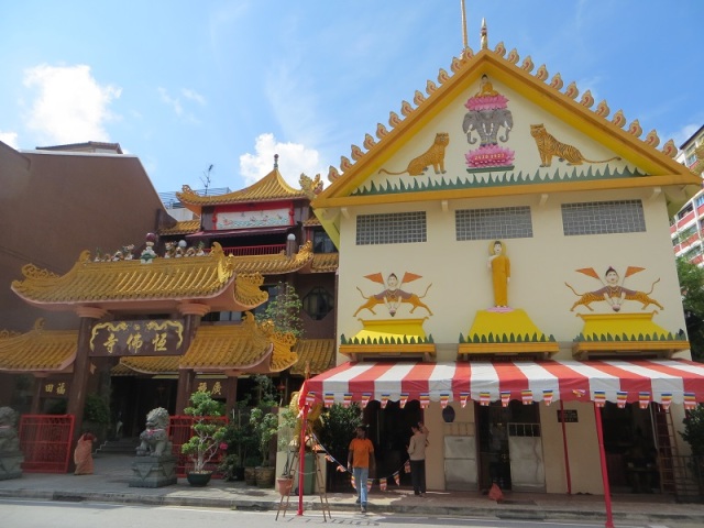 Sakya Muni Buddha Gaya Temple in Little India, Singapore